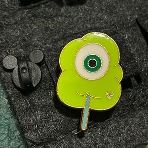Disney mike wazowski pin cotton candy hidden Mickey